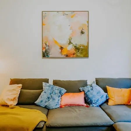 The Unicorn Three Bedroom House * Bristol
